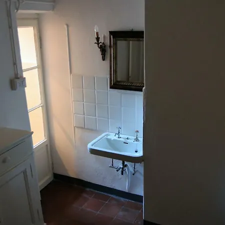 فندق مبيت وإفطار Deco 3*