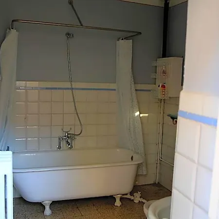 Alojamento de Acomodação e Pequeno-almoço Deco 3*