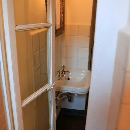 Alojamento de Acomodação e Pequeno-almoço Deco 3*