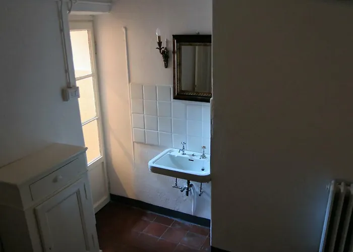 ベッド・アンド・ブレックファスト Deco 3*