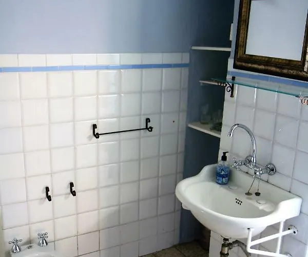 Bed and Breakfast Deco