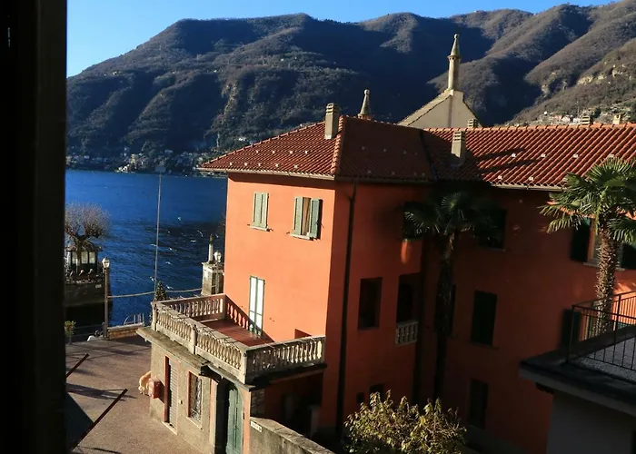 Deco Bed and Breakfast